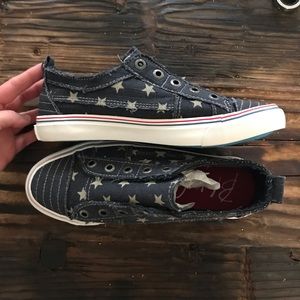 Blowfish Malibu shoes